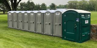 Best VIP or Luxury Restroom Trailers  in Richmond, MI